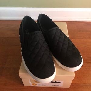 Mossimo Supply Co. Shoes: Reese